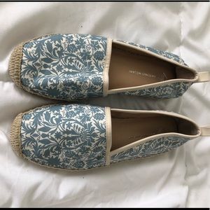 Espadrilles flats